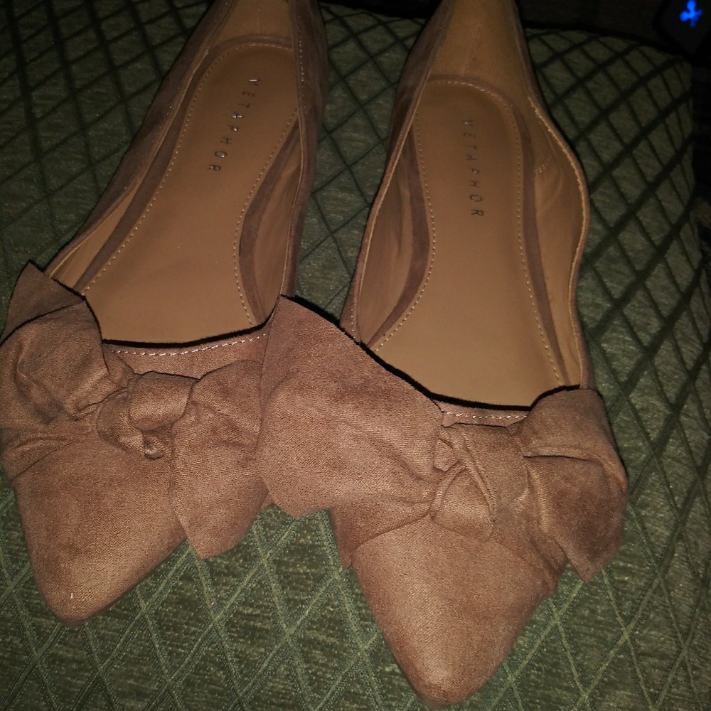 Metaphor Blush Color Flats w/ bow front
